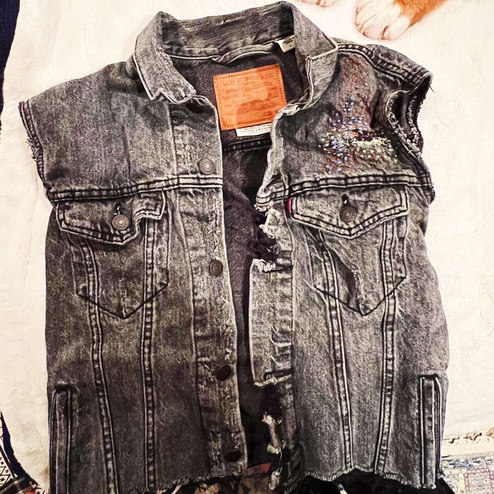 Levi’s Limited original black distressed vest! They no longer make these